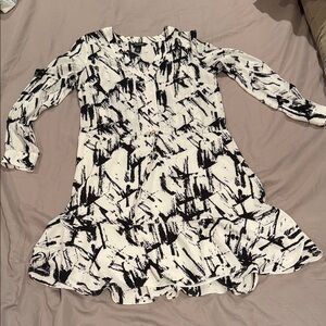 White House Black Market Monochrome Patterned Dress